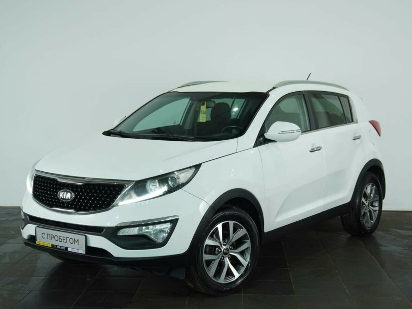 Kia Sportage белая